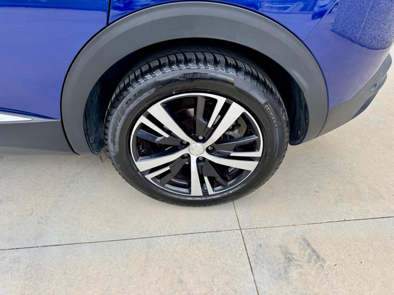 Peugeot 3008 BlueHDi 130 S&S EAT8 Allure