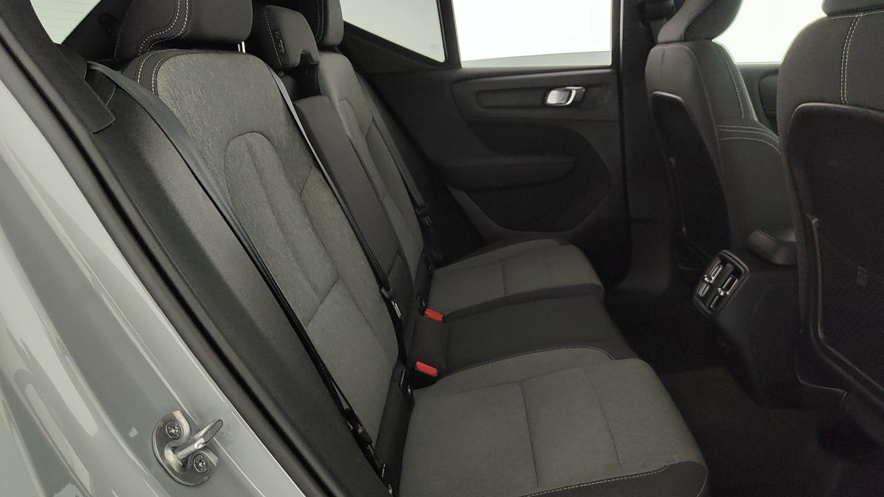 VOLVO XC40 2.0 b3 Core auto