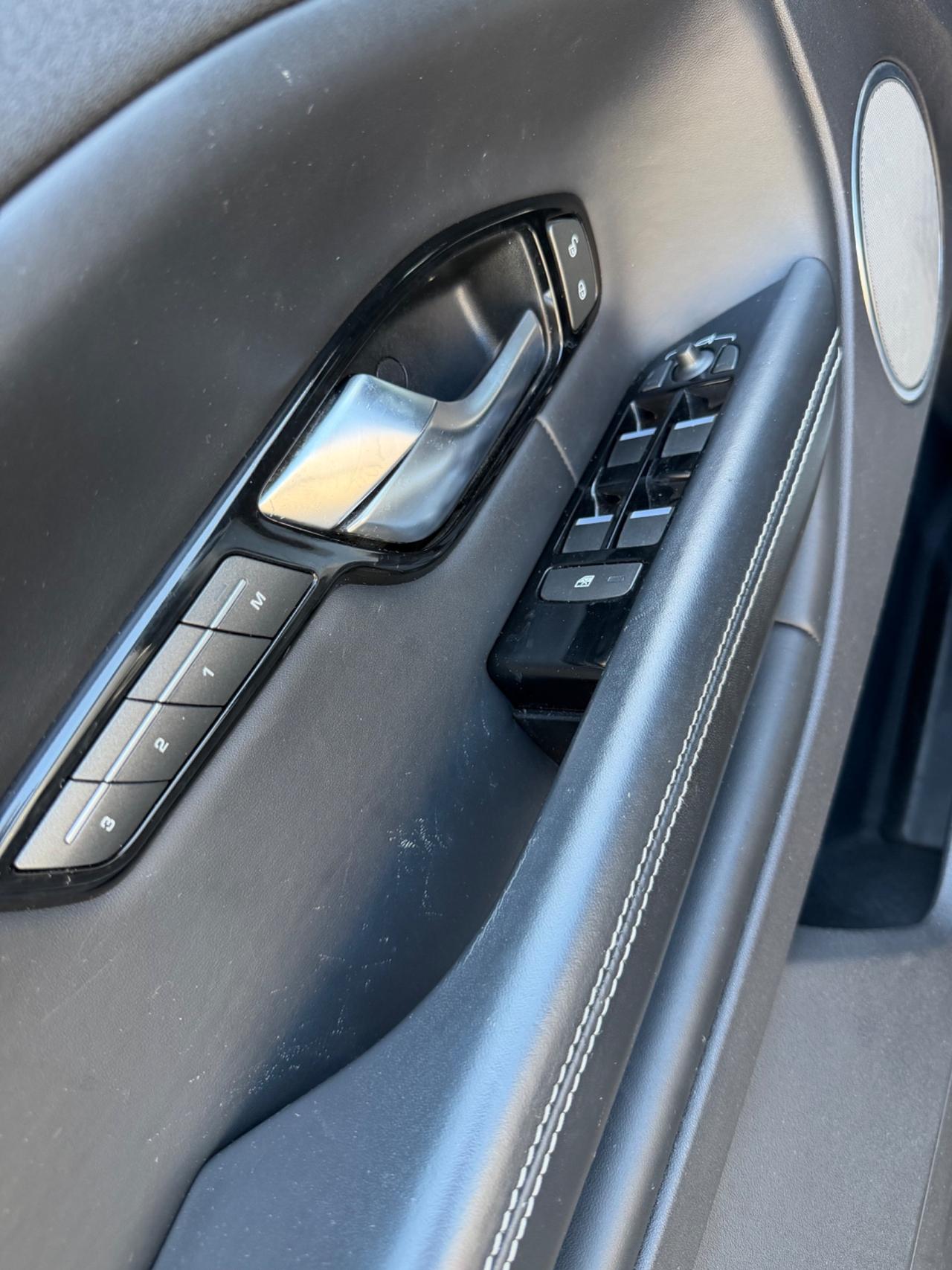 Land Rover Range Evoque 2.0 TD4 180 CV 5p. Autobiography