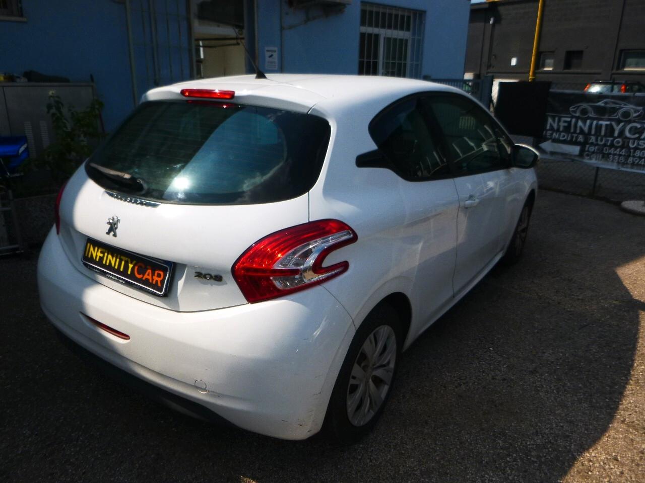 Peugeot 208 1.2 VTi 82 CV 3 porte Active