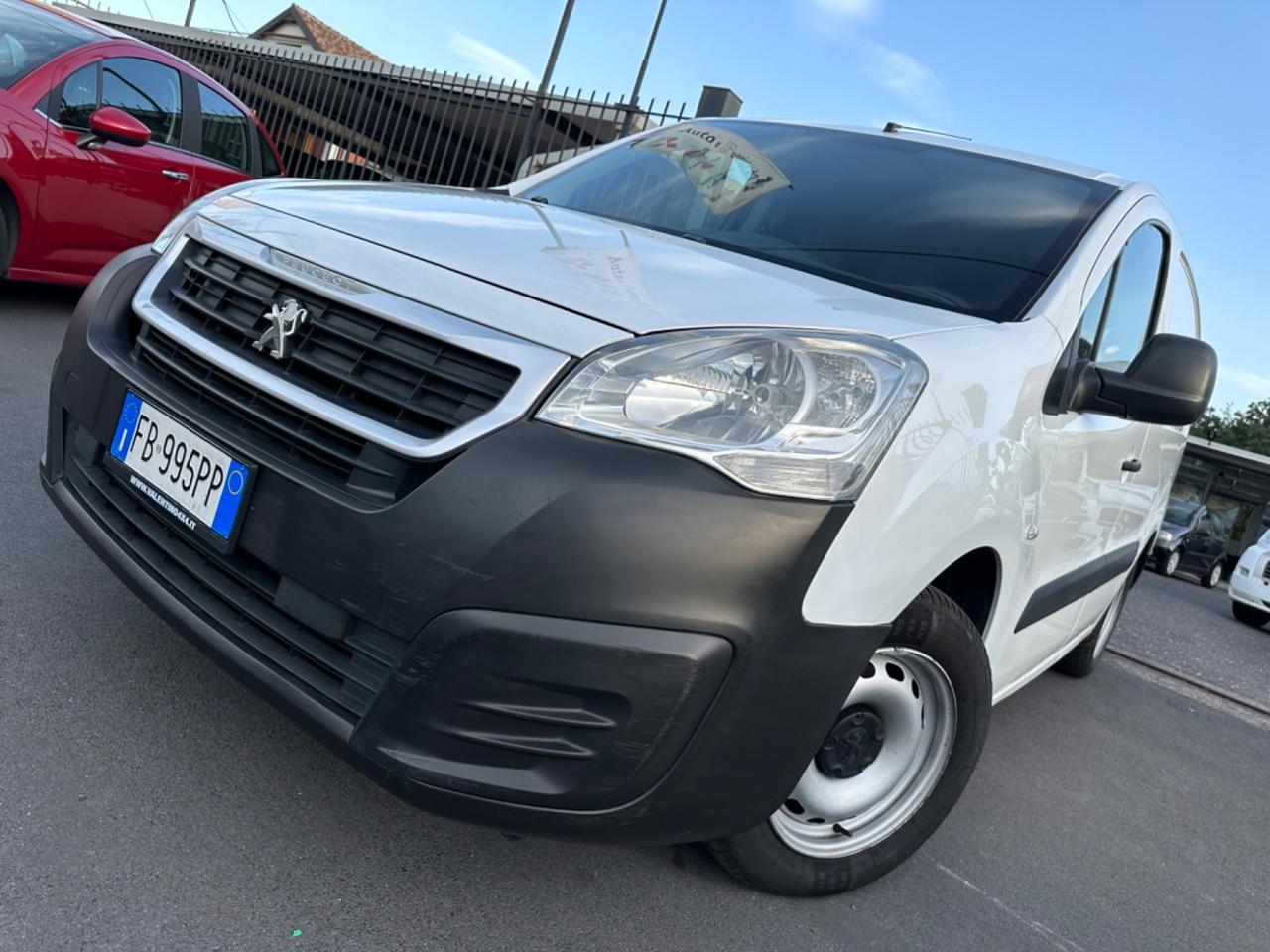 Peugeot Partner 1.6 BlueHDi 100cv Komfort 3 posti