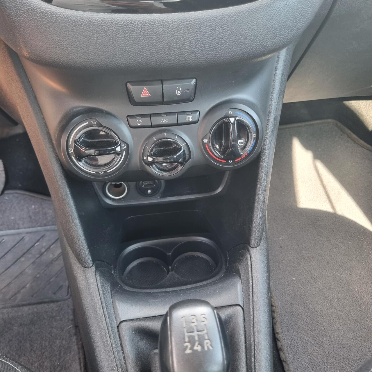Peugeot 208 PureTech 82 5p. GPL Active
