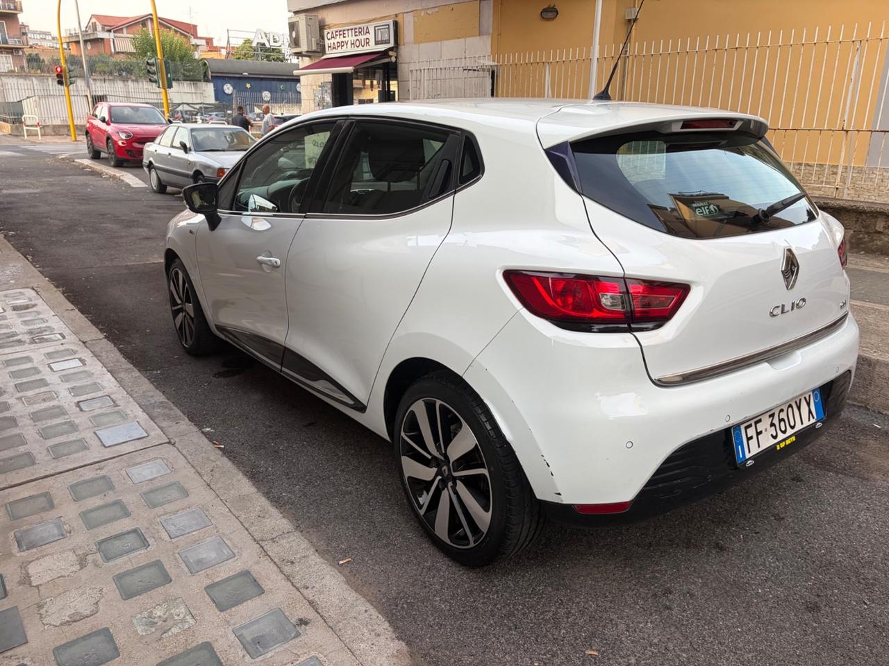 Renault Clio dCi 8V 75 CV Start&Stop 5 porte Energy Intens