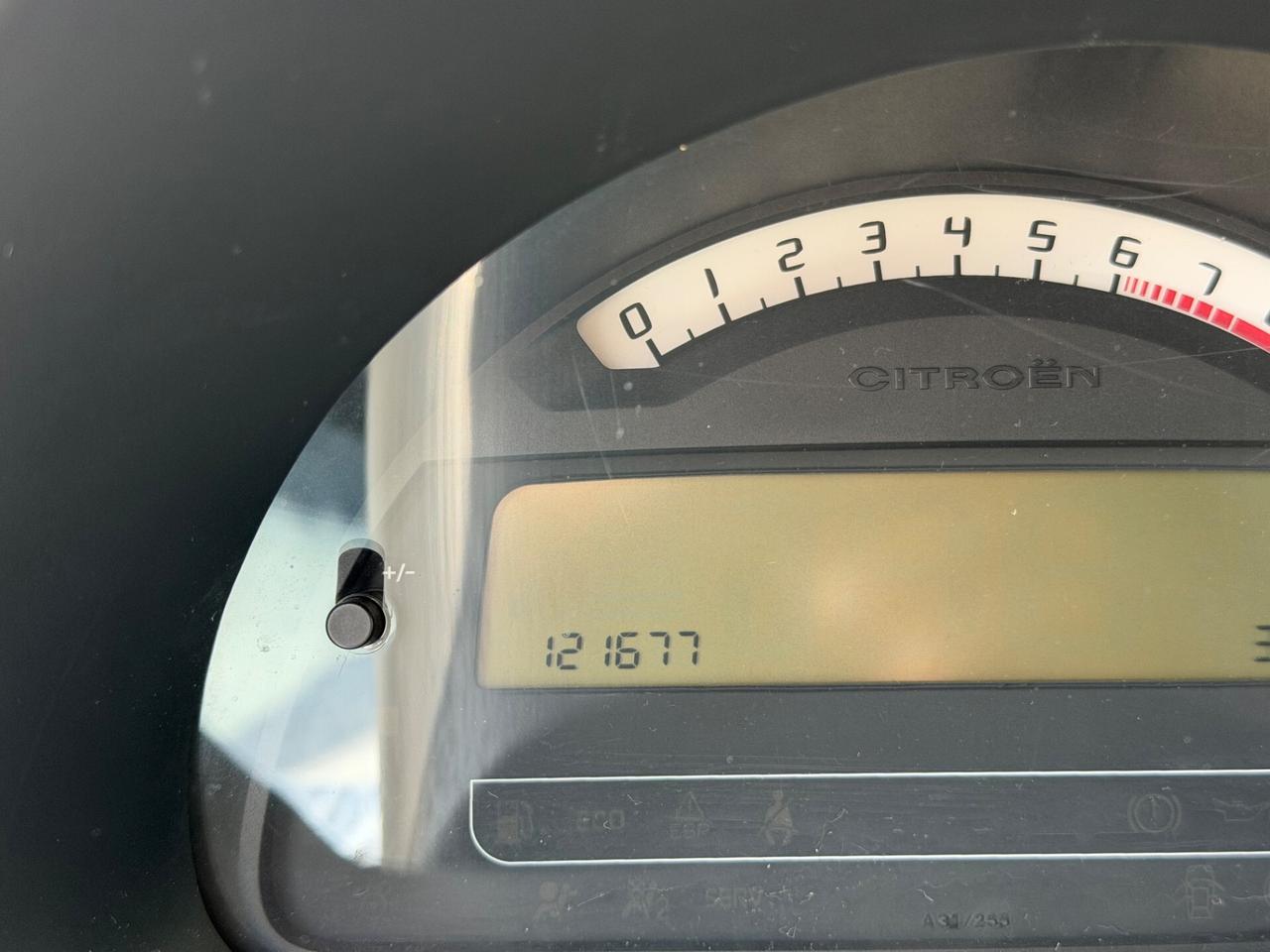 Citroen C3 1.4- Benz-Metano revisionato-Neopatentati-garanzia