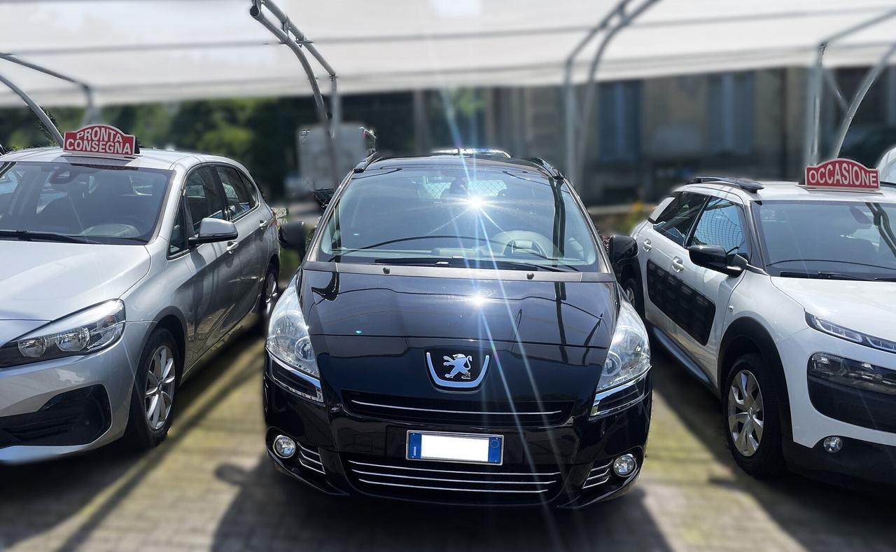Peugeot 5008 1.6 Hdi - 7 Posti - Tetto Panoramico