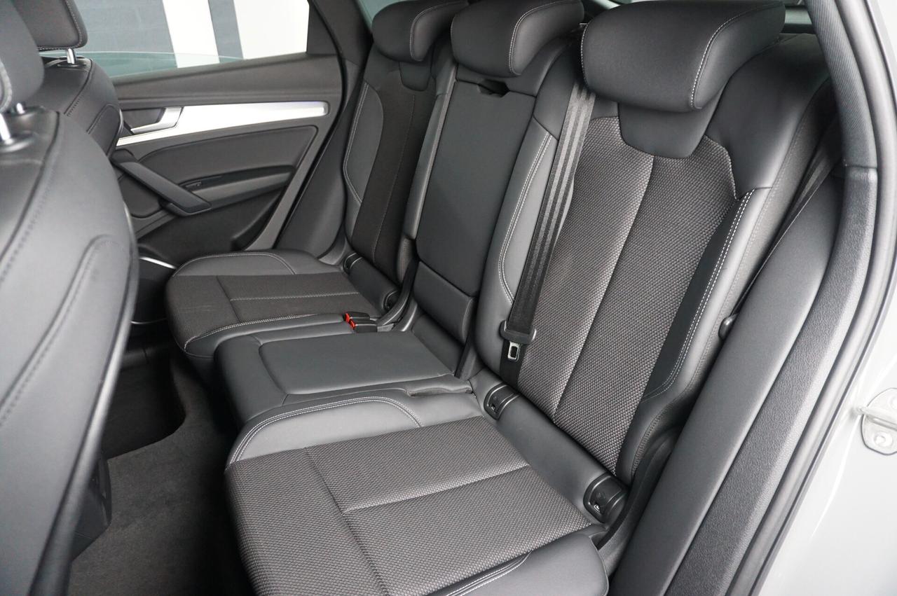 Audi Q5 SPB 40 TDI quattro S tronic S line Identity Black