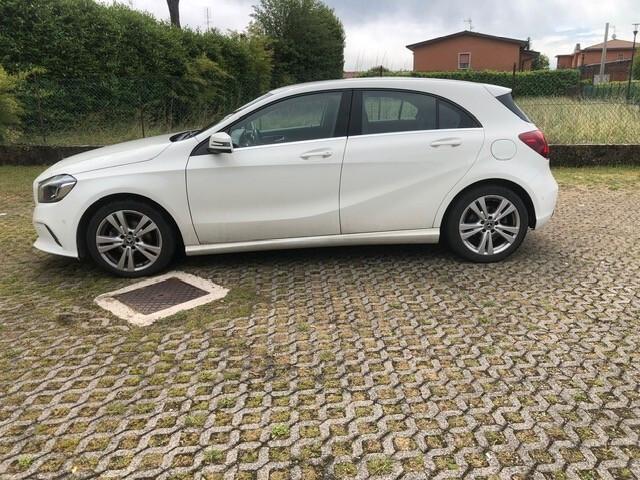 Mercedes-benz A 180 d Business
