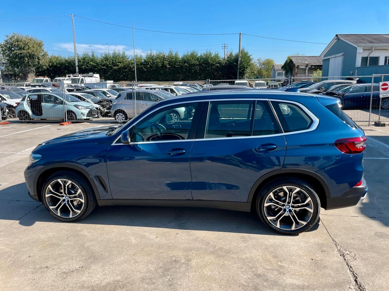 Bmw X5 xDrive25d Business - 2022