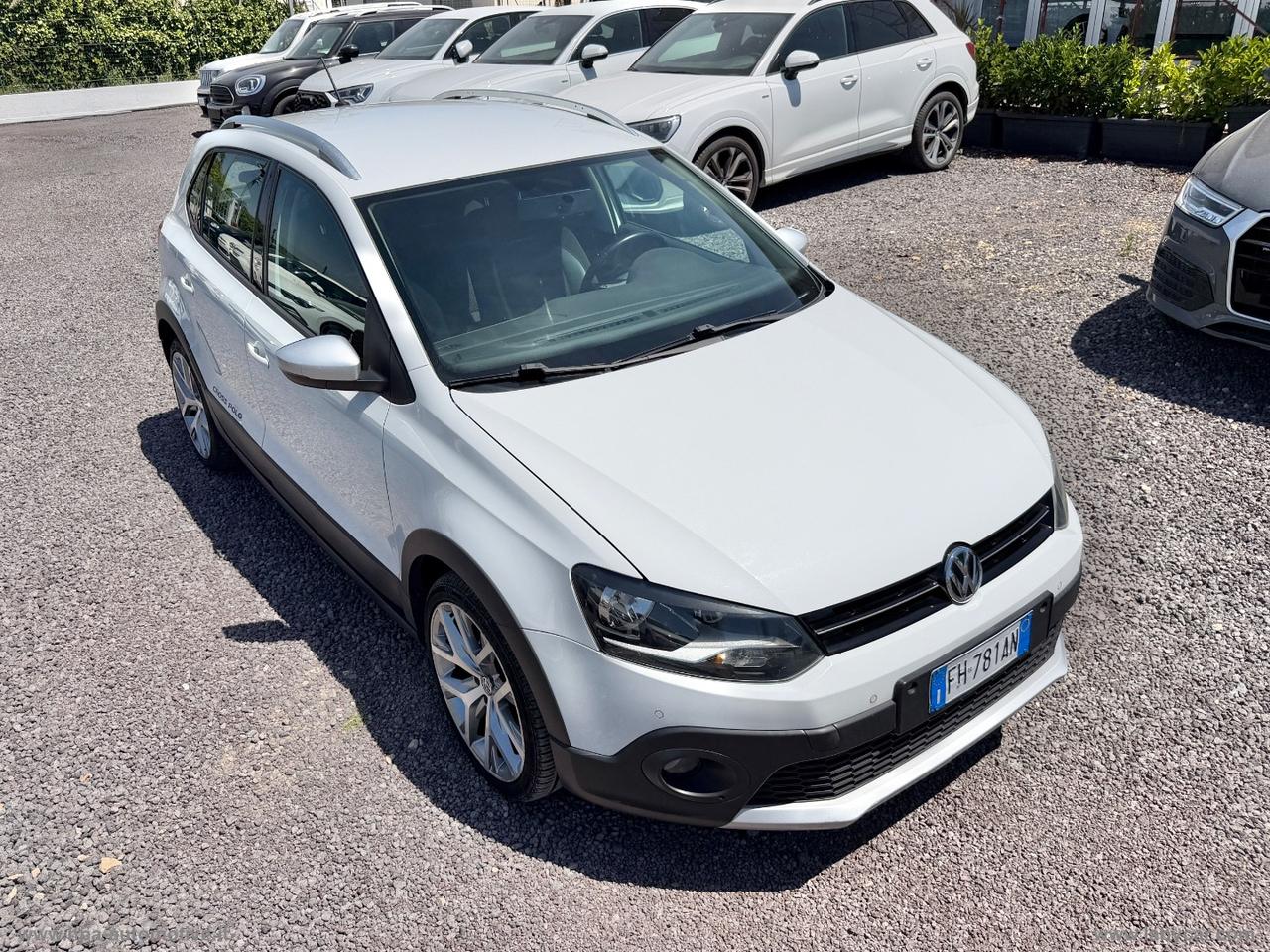 VOLKSWAGEN Polo Cross 1.4 TDI DSG BlueMotion Tech.