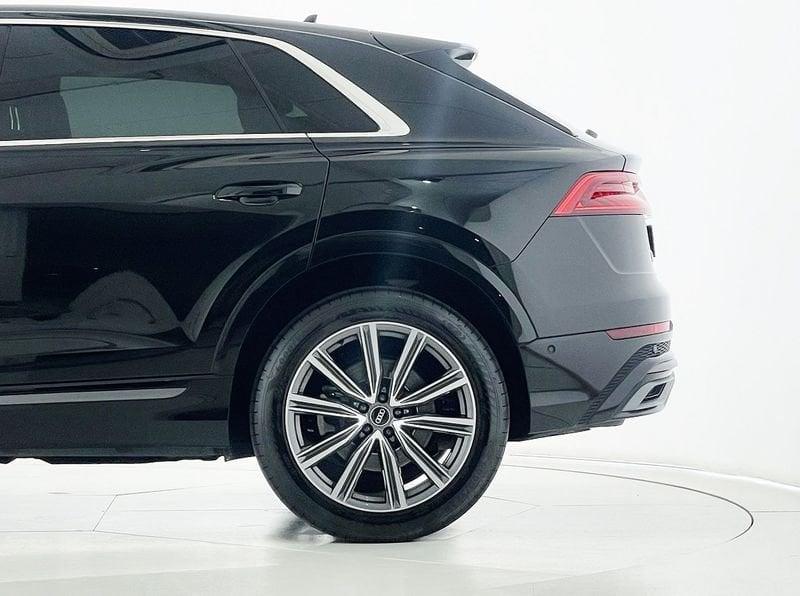 Audi Q8 Q8 45 TDI quattro tiptronic Sport