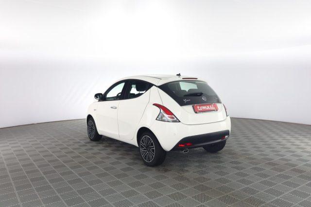 LANCIA Ypsilon Ypsilon 1.0 FireFly 5 porte S&S Hybrid Silver