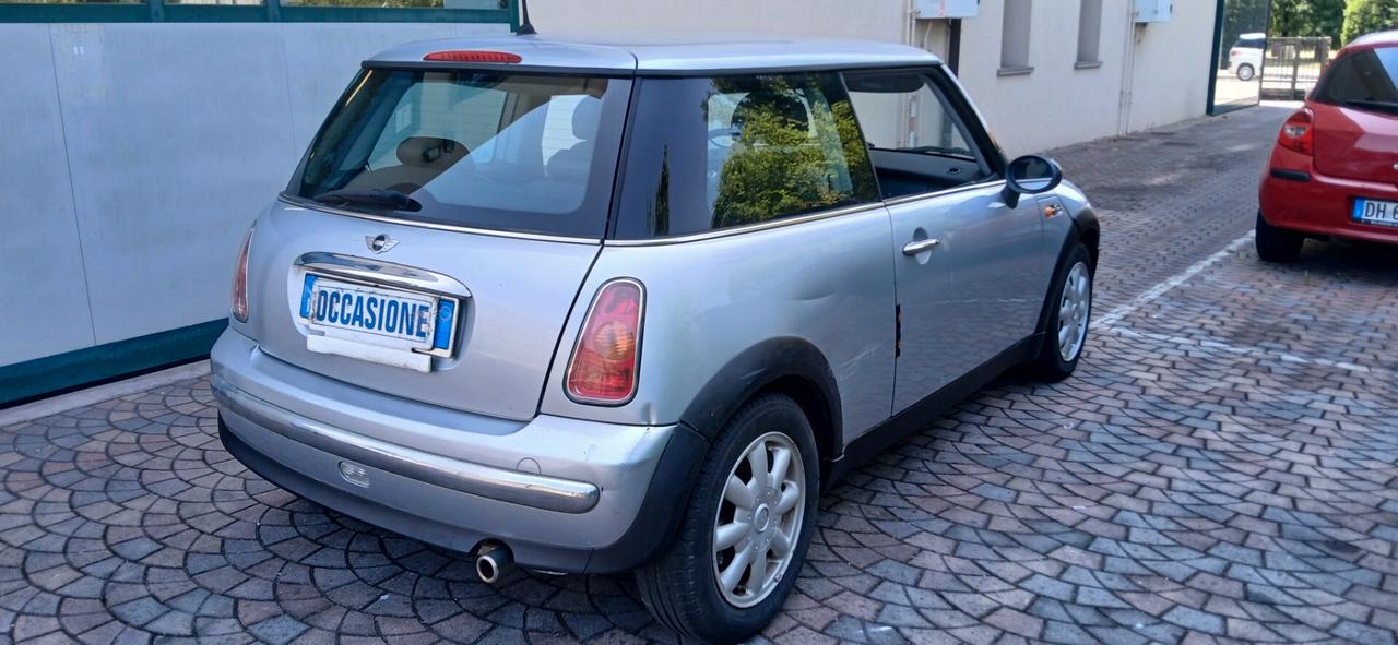 Mini One benzina pochi km neopatentati