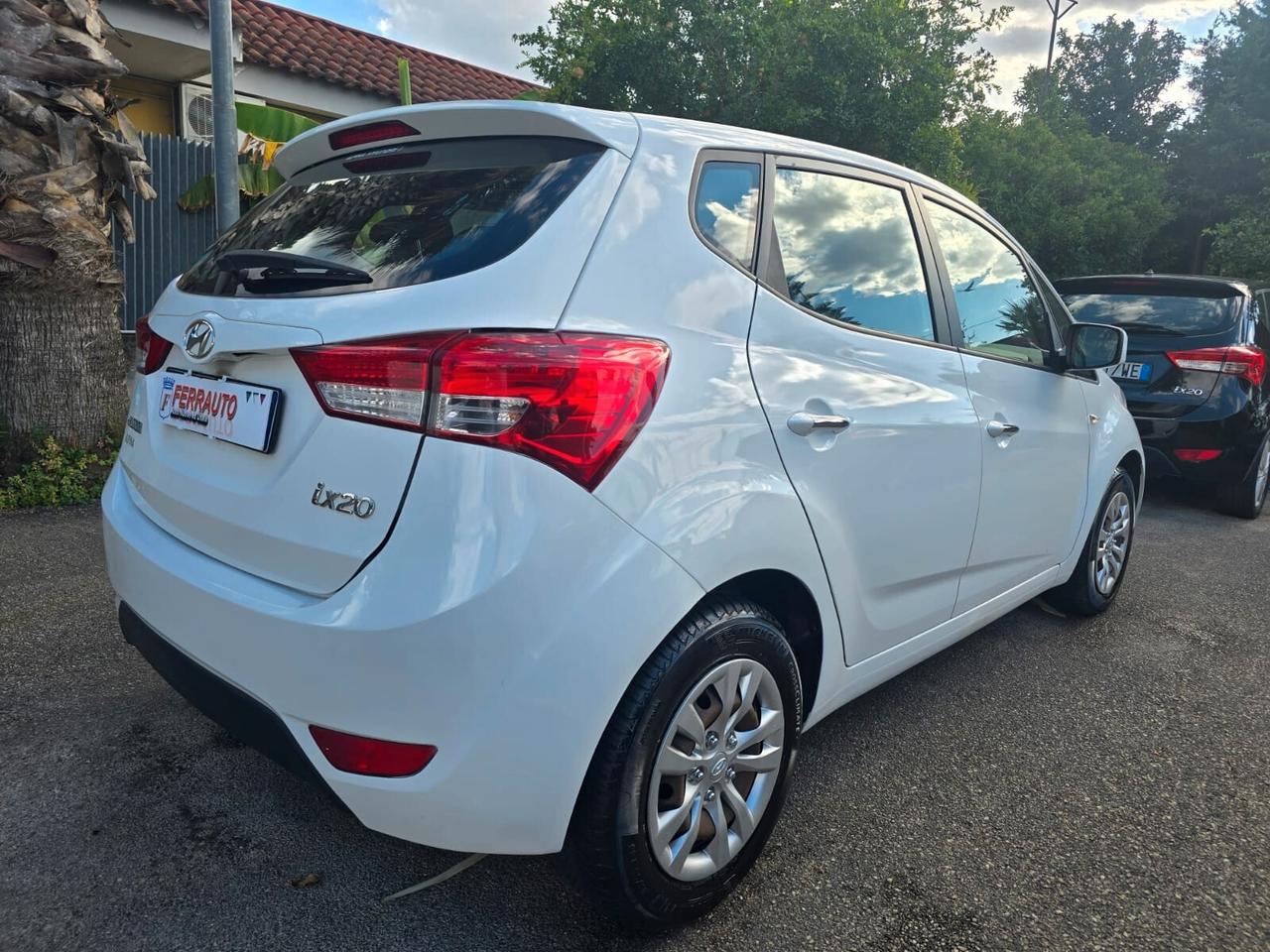 HYUNDAI IX20 1.4 5 PORTE 90CV COMFORT PLUS