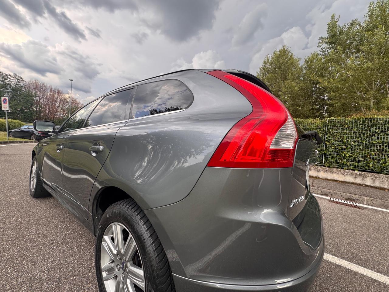 Volvo XC 60 XC60 D4 AWD Geartronic Kinetic