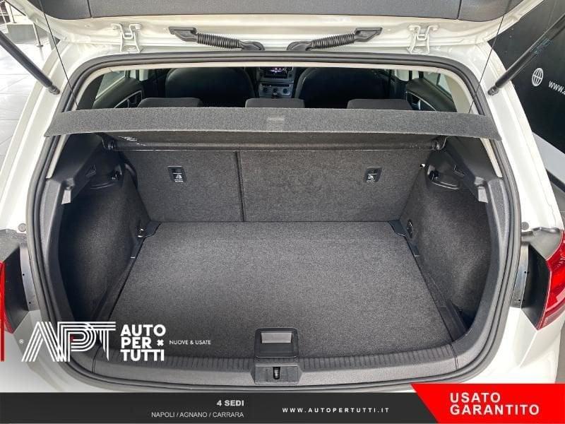 Volkswagen Golf Golf 1.2 tsi Trendline 85cv 5p