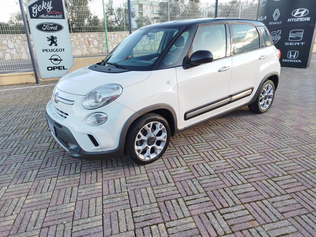 Fiat 500L 1.6 Multijet 105 CV Trekking
