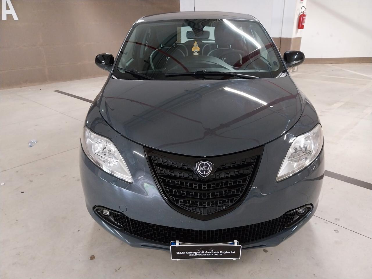 Lancia Ypsilon 1.2 69 CV 5 porte GPL Ecochic S Momodesign