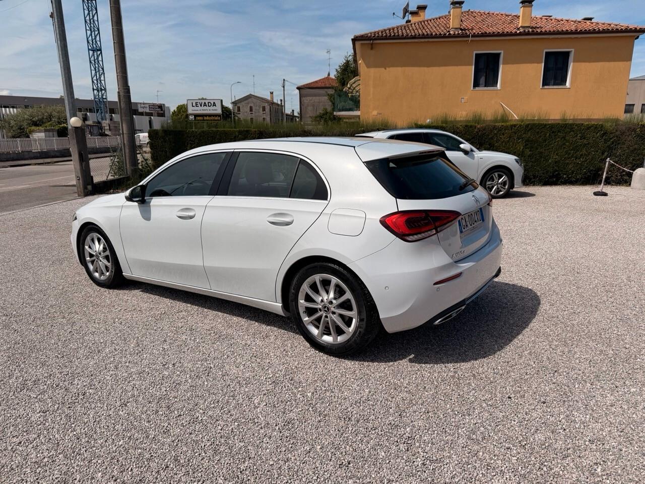 Mercedes-Benz A 180 d Sport auto