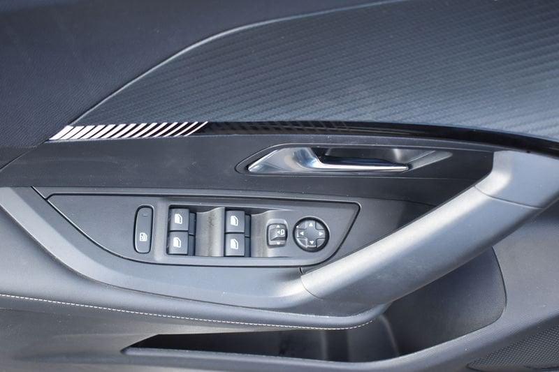 Peugeot 2008 2008 PureTech 100 S&S Allure