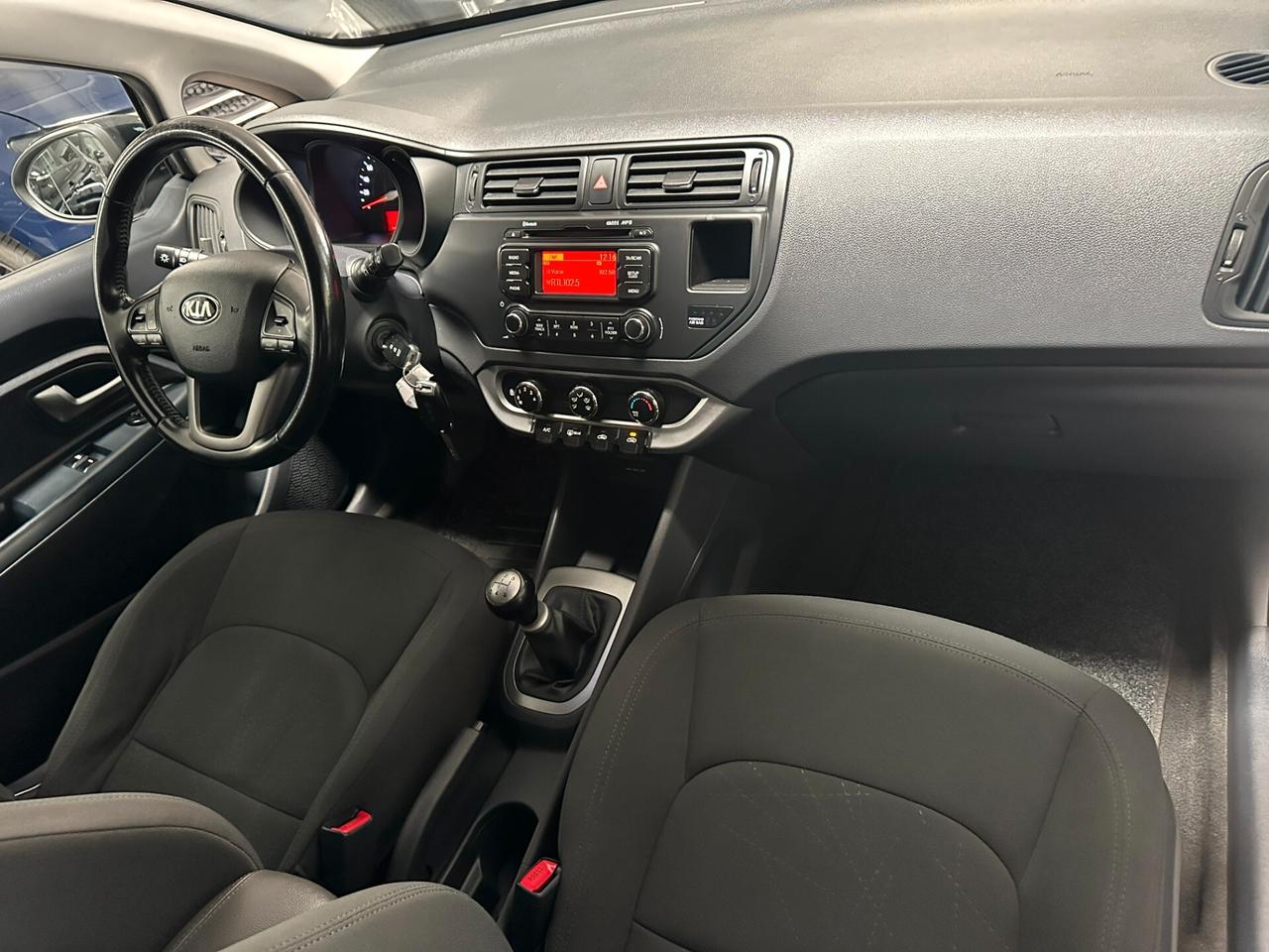 Kia Rio 1.2 CVVT 5p. Cool