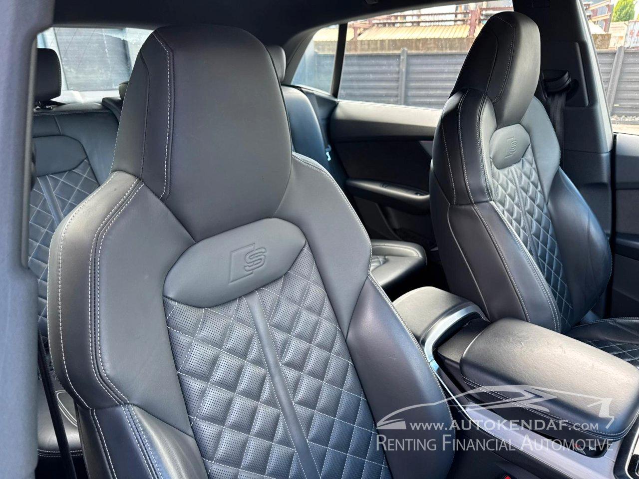 Audi Q8 55 3.0 tfsi e Sport quattro tiptronic