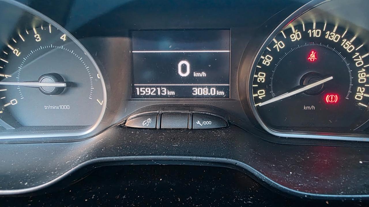 Peugeot 208 PureTech 82 5p. GPL Allure