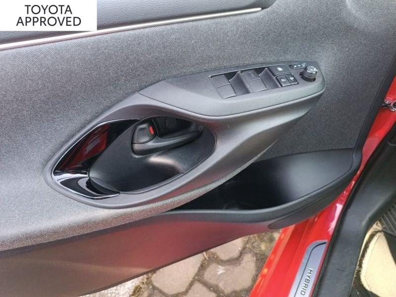 Toyota Yaris 1.5 HYBRID PREMIERE