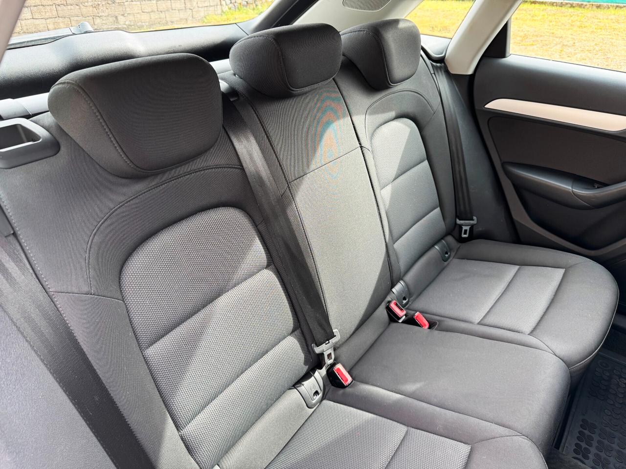 Audi Q3 2.0 TDI 150cv Business S Tronic | PROMO