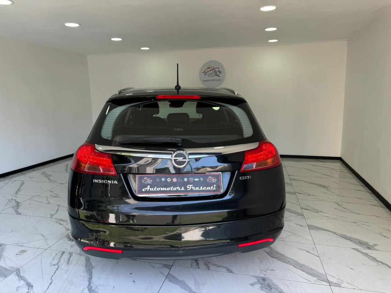 Opel Insignia 2.0 CDTI Sports Tourer -2012