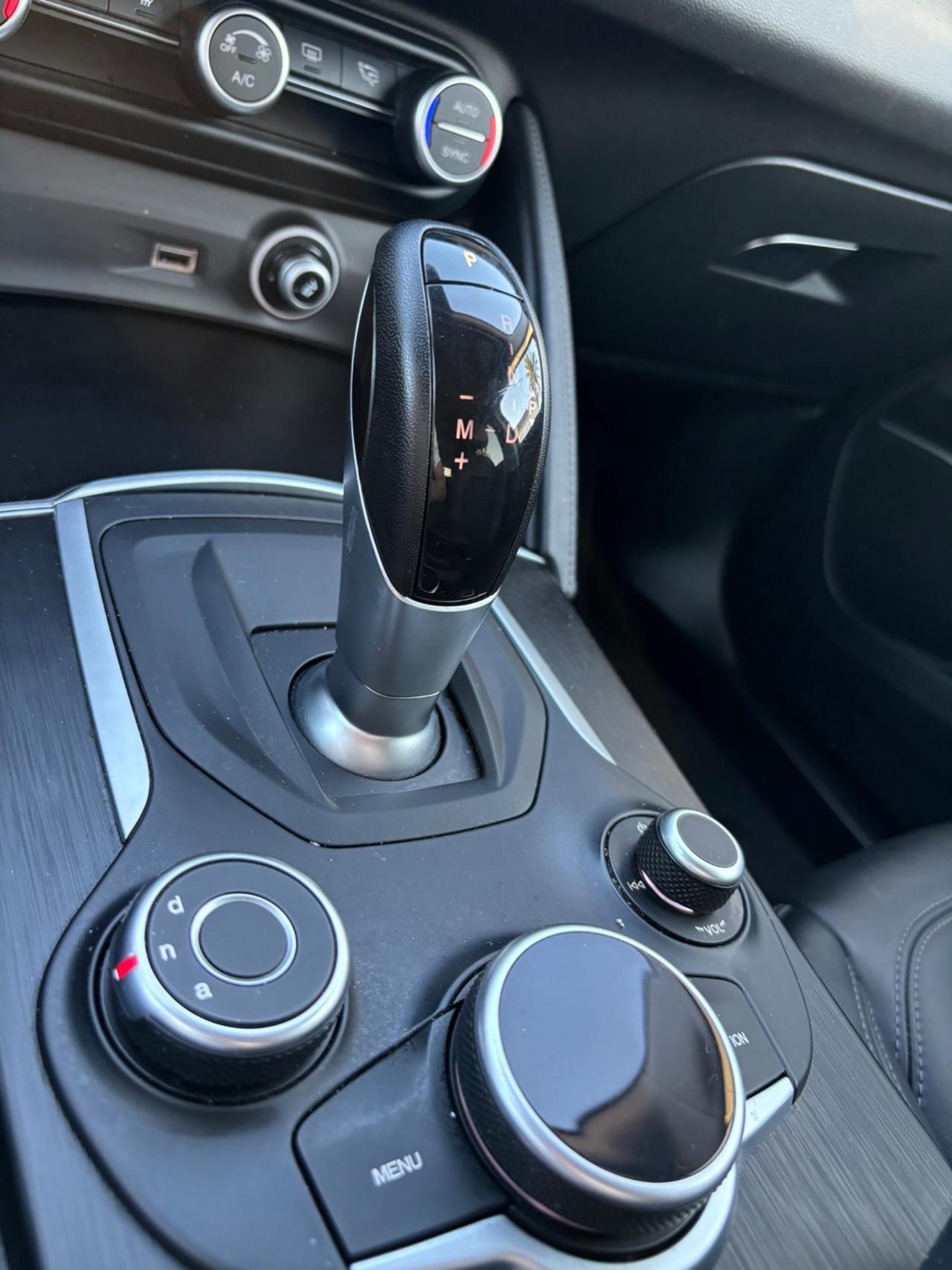 ALFA ROMEO STELVIO 2.2 180CV Q4 EXECUTIVE FULLL
