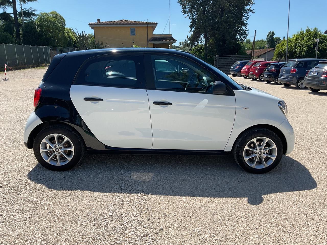Smart ForFour 70 1.0 Passion Automatica