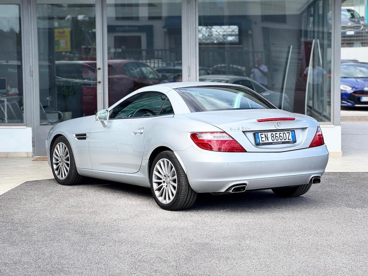 Mercedes-Benz SLK 200 Benzina 184CV E5 - 2012