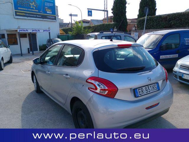 PEUGEOT 208 1.2 VTi 82 CV 5 porte Active