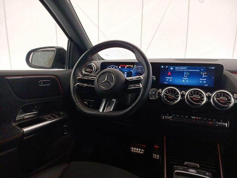 Mercedes-Benz Classe B - W247 2023 B 180 d AMG Line Advanced Plus auto