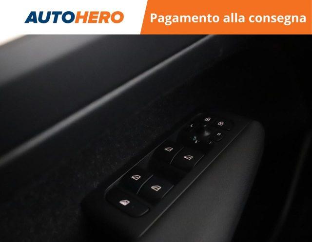 VOLVO XC40 D3 Momentum Pro