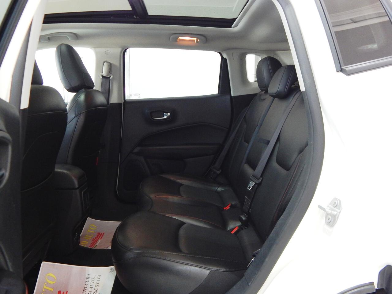 Jeep Compass 2.0 mjt Trailhawk 4WD 170cv Aut. TETTO-NAVI-PELLE