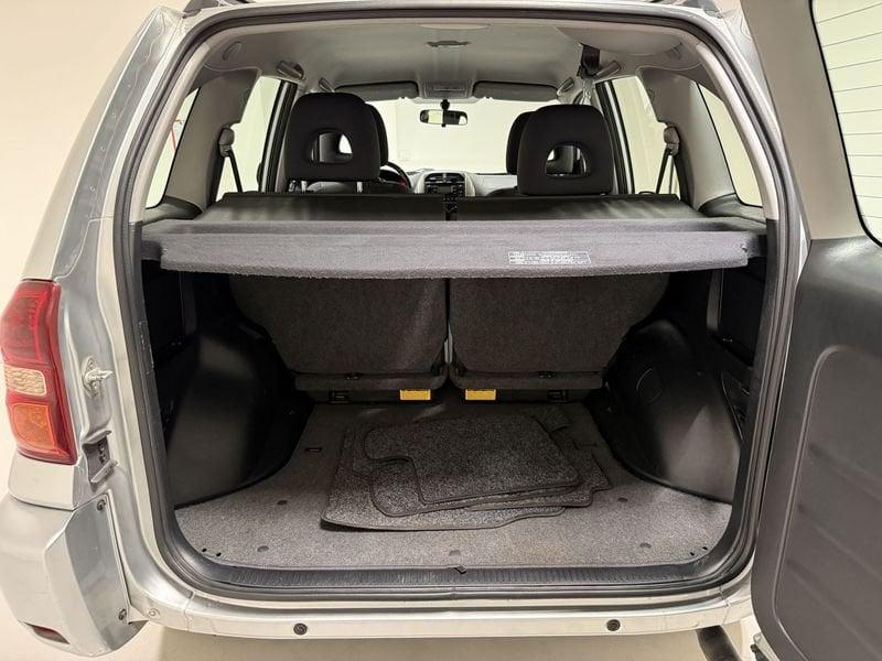Toyota RAV4 RAV4 2.0 Tdi D-4D cat 5 porte Sol