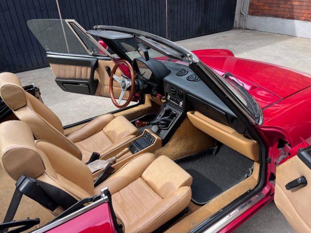 ALFA ROMEO Spider 2.0i con HARD- TOP originale