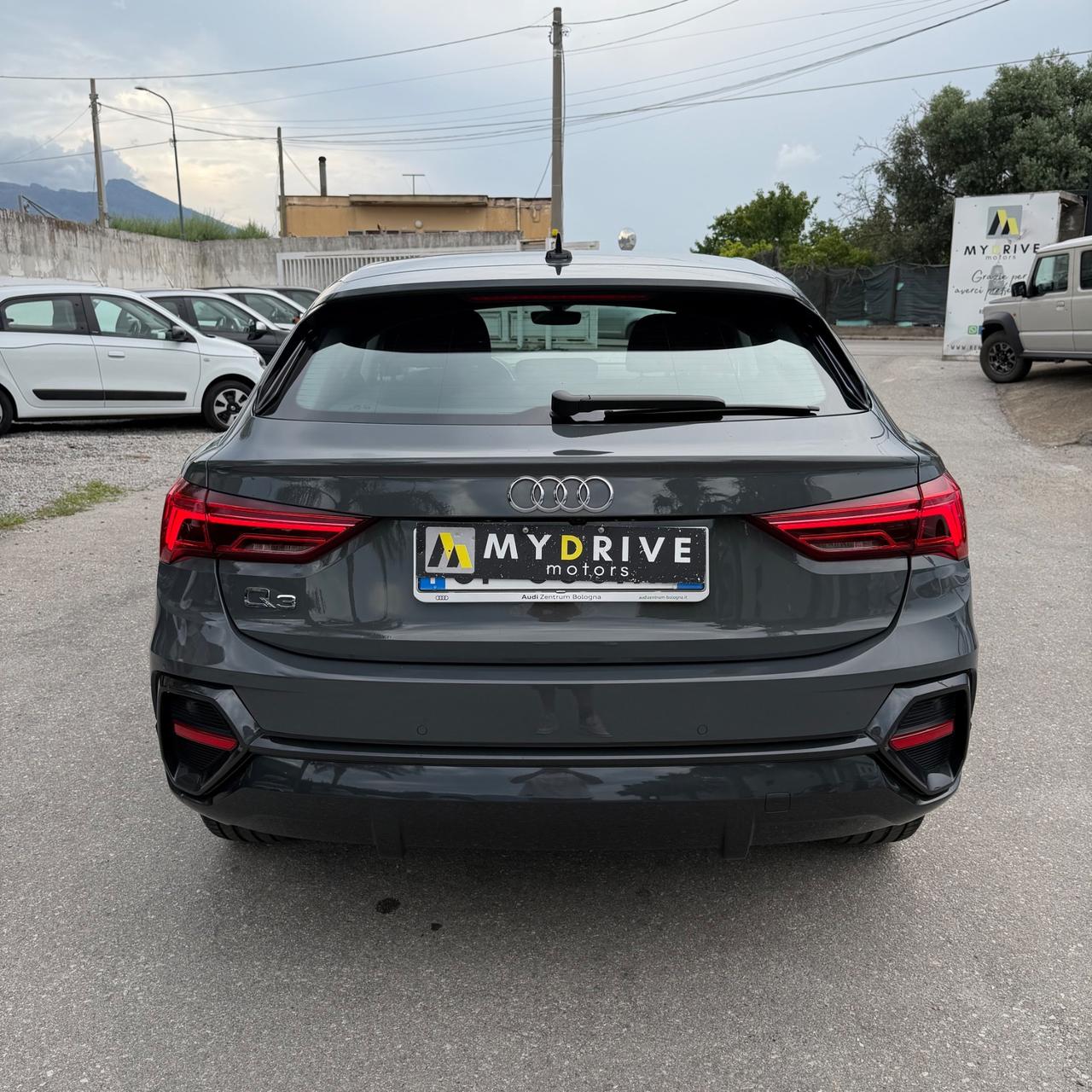 Audi Q3 SPB 35 TDI S tronic Business Plus
