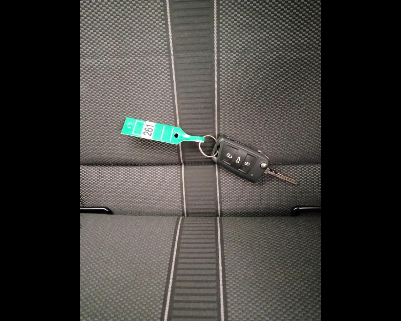 VOLKSWAGEN Polo VI 2022 - Polo 1.0 tsi Style 95cv