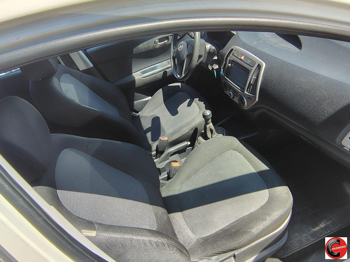 HYUNDAI I20 1.2 5p. Sound Edition