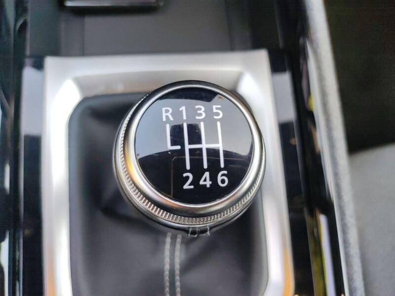 Renault Austral evolution MY23 mild hybrid advanced 130