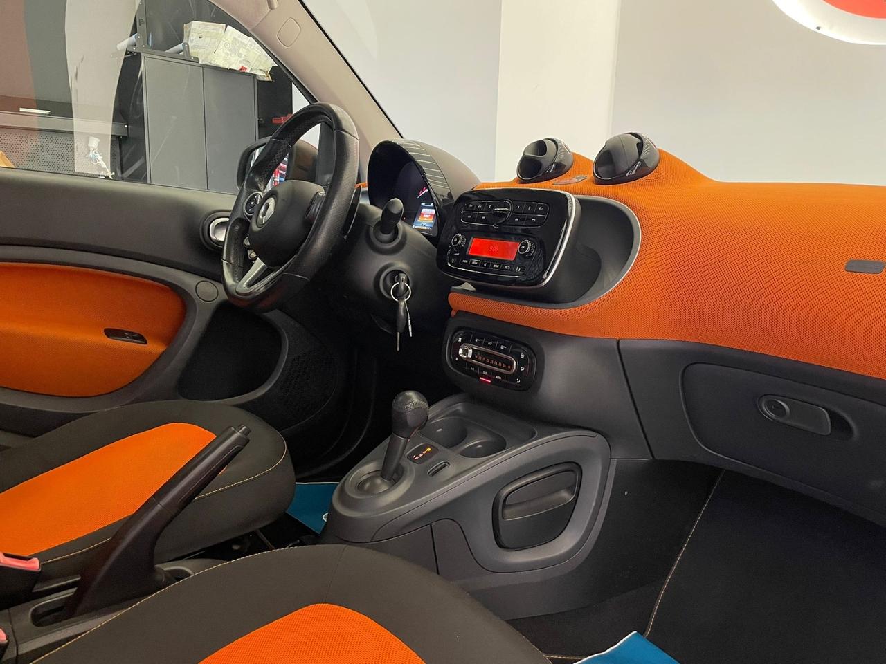 Smart ForTwo 70 1.0 Twinamic Edition #1