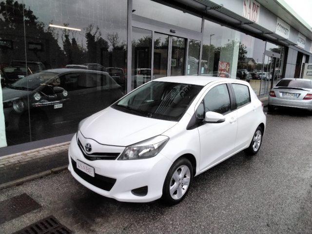 TOYOTA Yaris 1.0 5 porte Lounge