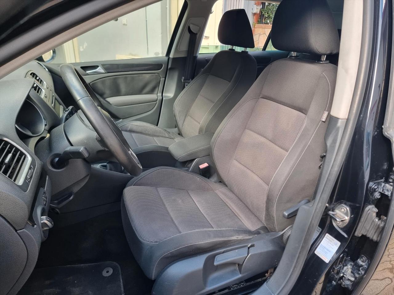 Volkswagen Golf Var. 2.0 TDI DPF Comfortline