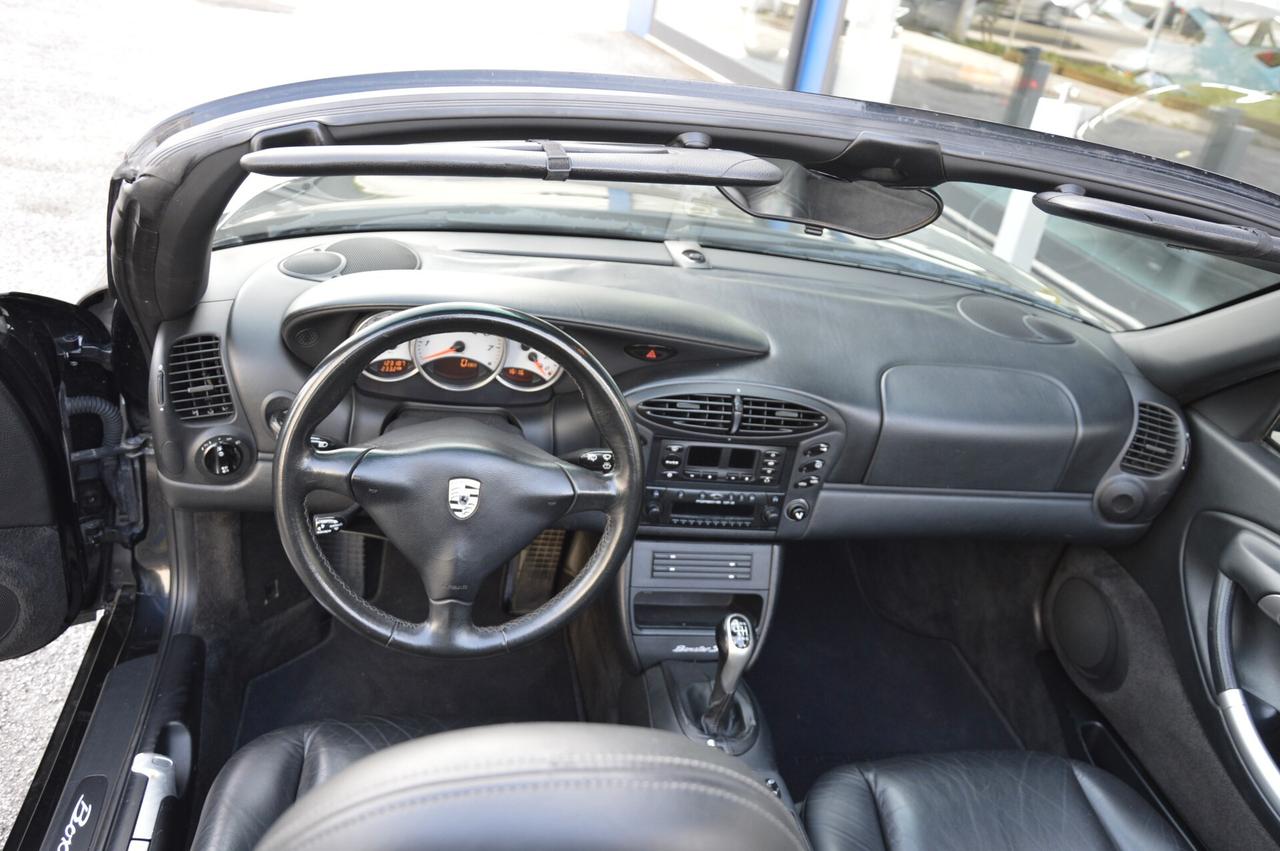 Porsche Boxster 3.2i 24V cat S