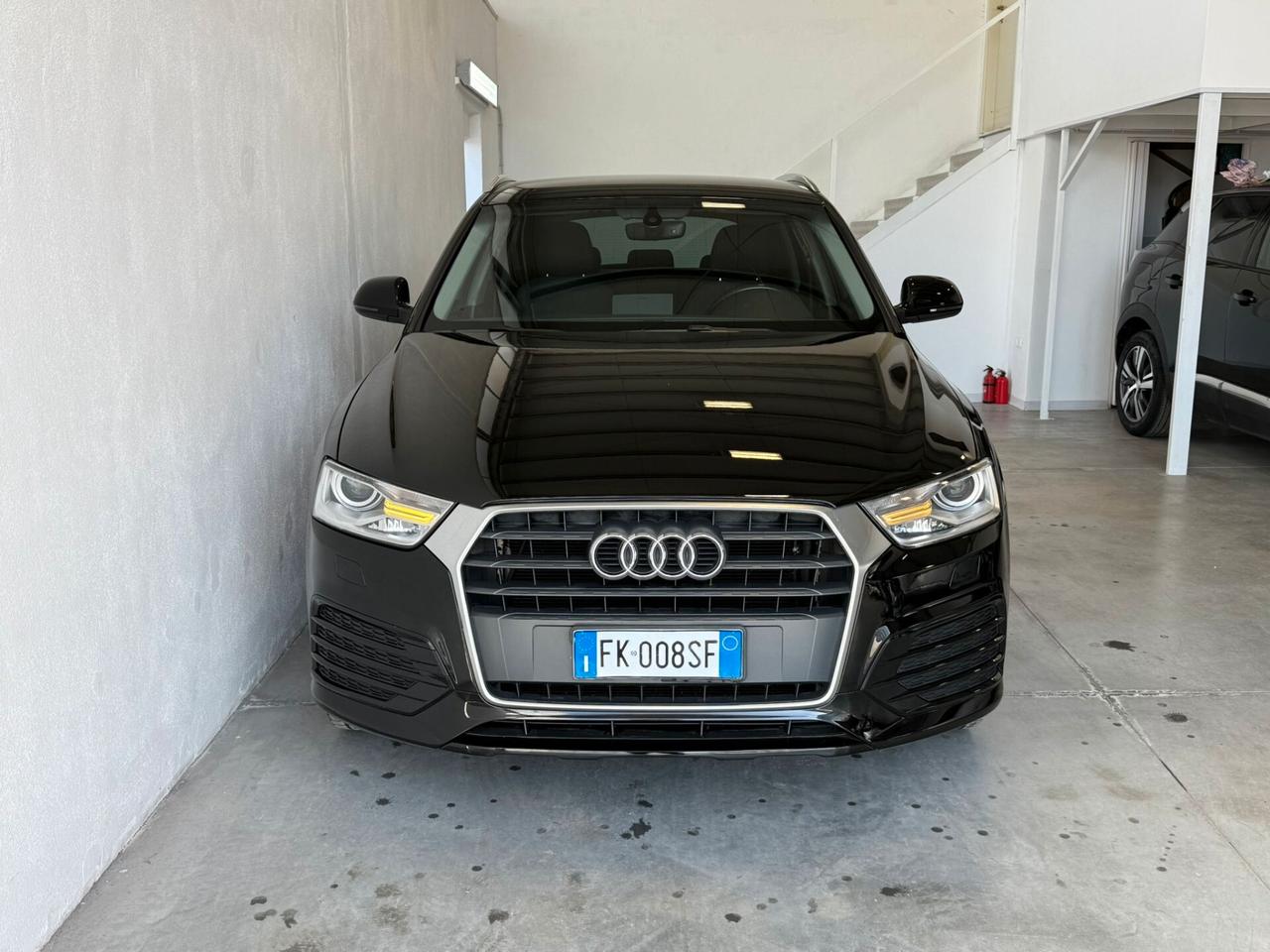 Audi Q3 2.0 TDI 150 CV Sport 6m Full Led