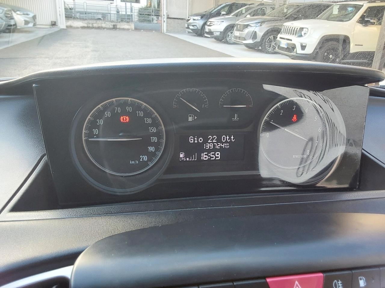 Lancia Ypsilon 1.2 69 CV GPL Ecochic Gold