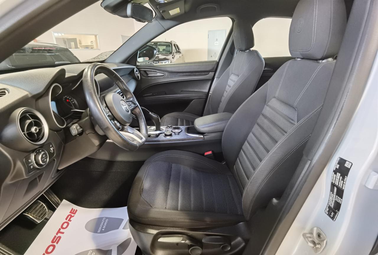 Alfa Romeo Stelvio 2.2 TD AT8 Q4 Super Business