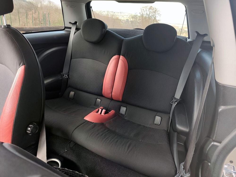 Mini 1.6 16V Cooper D Pepper